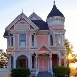 The Pink Lady in Eureka, California, designed by Newsom & Newsom